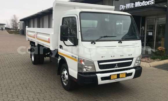 Buy Used Mitsubishi Van White Truck in Windhoek in Namibia Buy Used Mitsubishi Van White Truck in Windhoek in Namibia