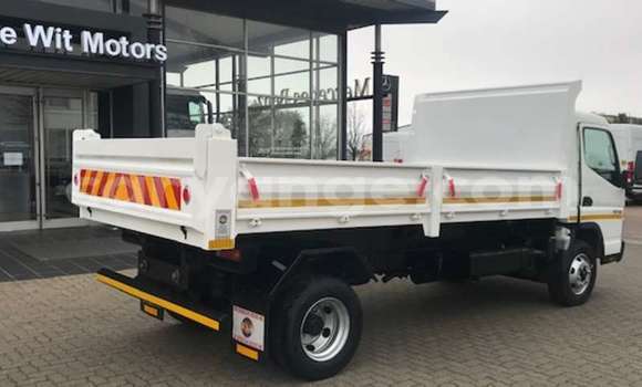 Buy Used Mitsubishi Van White Truck in Windhoek in Namibia Buy Used Mitsubishi Van White Truck in Windhoek in Namibia