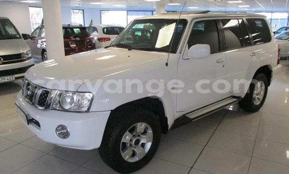 Buy Used Nissan Patrol White Car in Windhoek in Namibia Buy Used Nissan Patrol White Car in Windhoek in Namibia