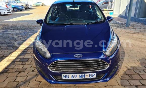 Acheter Occasion Voiture Ford Fiesta Bleu à Windhoek, Namibie Acheter Occasion Voiture Ford Fiesta Bleu à Windhoek, Namibie