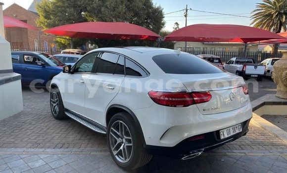 Buy Used Mercedes-Benz GLE White Car in Windhoek in Namibia Buy Used Mercedes-Benz GLE White Car in Windhoek in Namibia