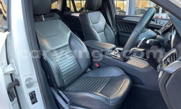 Buy Used Mercedes-Benz GLE White Car in Windhoek in Namibia Buy Used Mercedes-Benz GLE White Car in Windhoek in Namibia