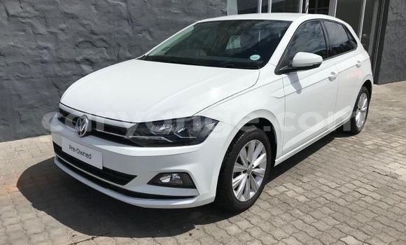 Buy Used Volkswagen Polo White Car in Bethanien in Karas