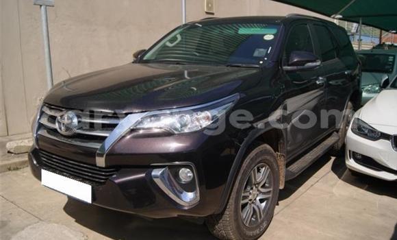 Buy Used Toyota Fortuner Brown Car in Windhoek in Namibia Buy Used Toyota Fortuner Brown Car in Windhoek in Namibia