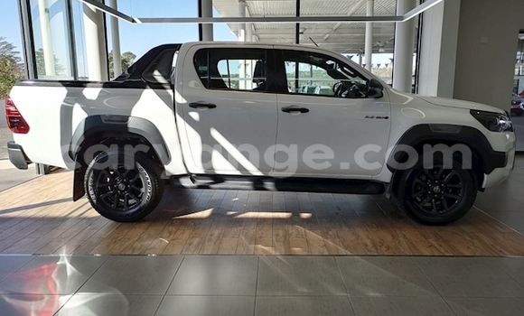 Acheter Occasion Voiture Toyota Hilux Blanc à Karasburg, Karas Acheter Occasion Voiture Toyota Hilux Blanc à Karasburg, Karas
