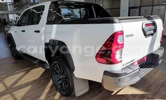 Acheter Occasion Voiture Toyota Hilux Blanc à Karasburg, Karas Acheter Occasion Voiture Toyota Hilux Blanc à Karasburg, Karas