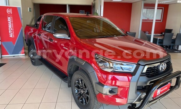 Acheter Occasion Voiture Toyota Hilux Rouge à Karasburg, Karas Acheter Occasion Voiture Toyota Hilux Rouge à Karasburg, Karas
