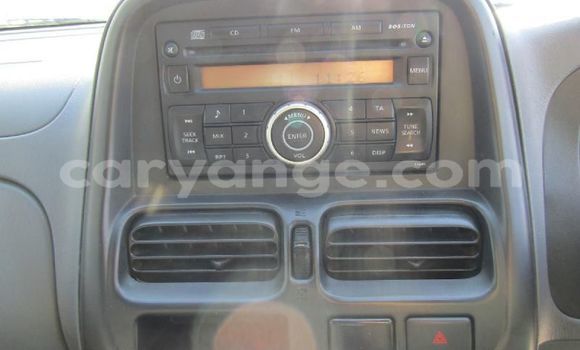 Acheter Occasion Voiture Nissan NP 300 Blanc à Grootfontein, Namibie Acheter Occasion Voiture Nissan NP 300 Blanc à Grootfontein, Namibie