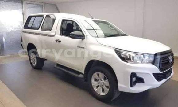 Buy Used Toyota Hilux White Car in Windhoek in Namibia Buy Used Toyota Hilux White Car in Windhoek in Namibia