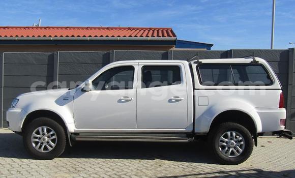 Buy Used Tata Xenon White Car in Gobabis in Omaheke Buy Used Tata Xenon White Car in Gobabis in Omaheke