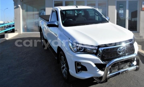 Buy Used Toyota Hilux White Car in Windhoek in Namibia Buy Used Toyota Hilux White Car in Windhoek in Namibia