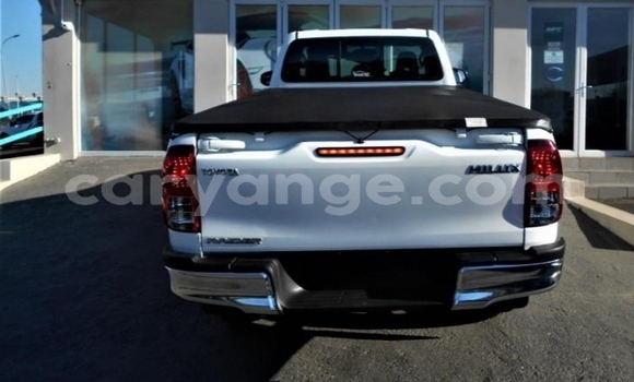 Buy Used Toyota Hilux White Car in Windhoek in Namibia Buy Used Toyota Hilux White Car in Windhoek in Namibia