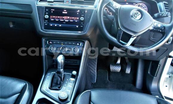 Buy Used Volkswagen Tiguan White Car in Windhoek in Namibia Buy Used Volkswagen Tiguan White Car in Windhoek in Namibia