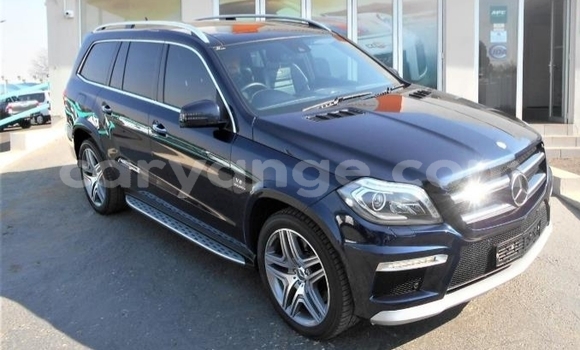 Buy Used Mercedes-Benz GL–Class Black Car in Karibib in Erongo