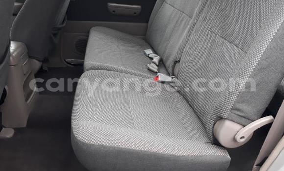 Acheter Occasion Voiture Toyota Commuter Gris à Walvis Bay, Namibie Acheter Occasion Voiture Toyota Commuter Gris à Walvis Bay, Namibie