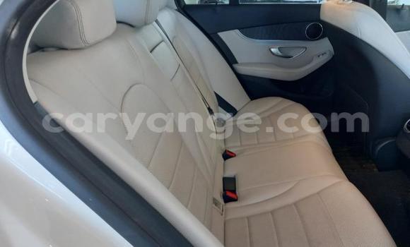 Acheter Occasion Voiture Mercedes-Benz C–Class Blanc à Windhoek, Namibie Acheter Occasion Voiture Mercedes-Benz C–Class Blanc à Windhoek, Namibie