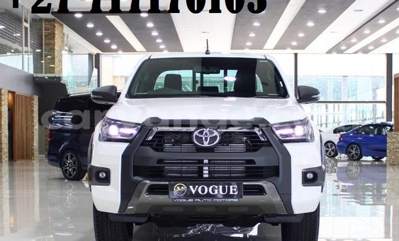 Acheter Occasion Voiture Toyota Hilux Blanc à Windhoek, Namibie