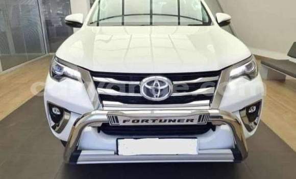 Buy Used Toyota Fortuner White Car in Windhoek in Namibia Buy Used Toyota Fortuner White Car in Windhoek in Namibia