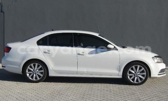 Buy Used Volkswagen Jetta White Car in Karasburg in Karas Buy Used Volkswagen Jetta White Car in Karasburg in Karas
