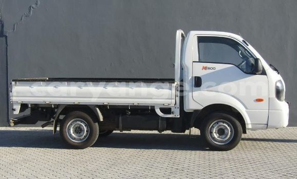 Buy Used Kia K3 White Car in Bethanien in Karas Buy Used Kia K3 White Car in Bethanien in Karas