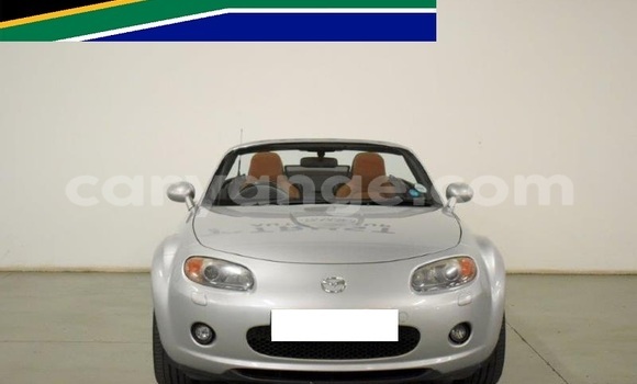 Acheter Occasion Voiture Mazda MX-5 Gris à Windhoek, Namibie Acheter Occasion Voiture Mazda MX-5 Gris à Windhoek, Namibie