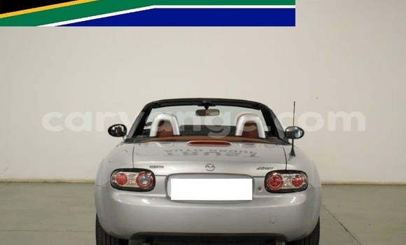 Acheter Occasion Voiture Mazda MX-5 Gris à Windhoek, Namibie Acheter Occasion Voiture Mazda MX-5 Gris à Windhoek, Namibie
