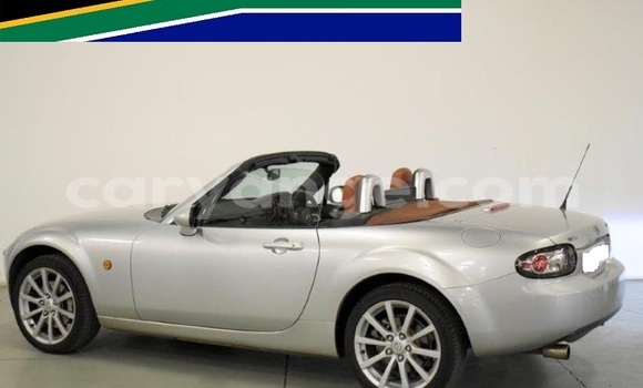 Acheter Occasion Voiture Mazda MX-5 Gris à Windhoek, Namibie Acheter Occasion Voiture Mazda MX-5 Gris à Windhoek, Namibie