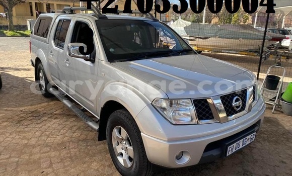 Buy Used Nissan Navara Silver Car in Windhoek in Namibia Buy Used Nissan Navara Silver Car in Windhoek in Namibia