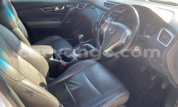 Acheter Occasion Voiture Nissan Qashqai Blanc à Windhoek, Namibie Acheter Occasion Voiture Nissan Qashqai Blanc à Windhoek, Namibie