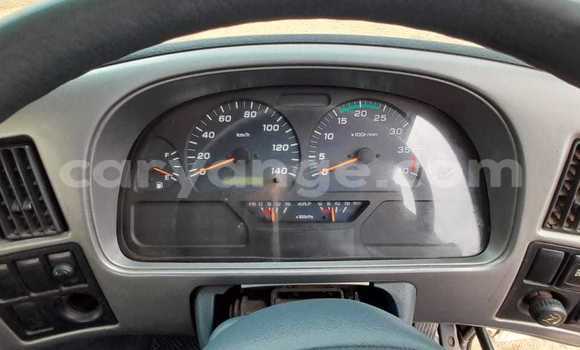 Acheter Occasion Utilitaire Nissan UD Blanc à Windhoek, Namibie Acheter Occasion Utilitaire Nissan UD Blanc à Windhoek, Namibie