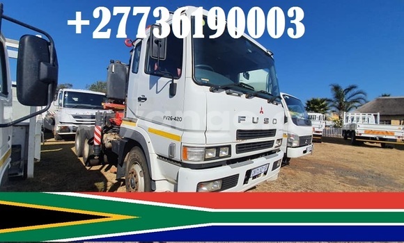 Buy Used Mitsubishi L400 White Truck in Windhoek in Namibia