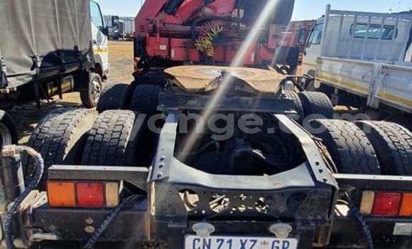 Acheter Occasion Utilitaire Mitsubishi L400 Blanc à Windhoek, Namibie Acheter Occasion Utilitaire Mitsubishi L400 Blanc à Windhoek, Namibie