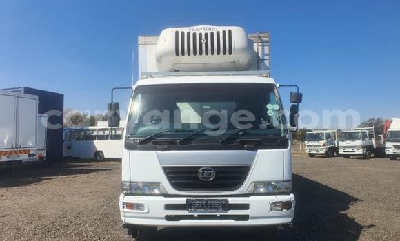 Buy Used Nissan UD White Truck in Windhoek in Namibia Buy Used Nissan UD White Truck in Windhoek in Namibia