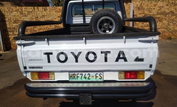 Buy Used Toyota Land Cruiser White Car in Karasburg in Karas Buy Used Toyota Land Cruiser White Car in Karasburg in Karas