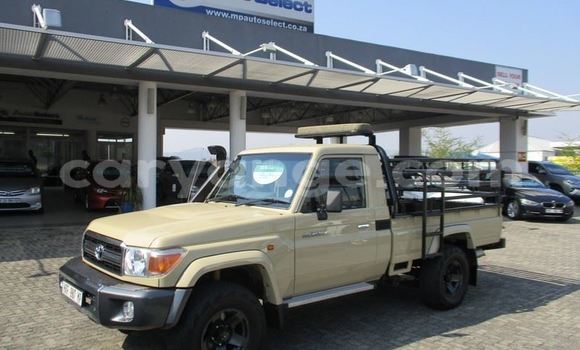 Acheter Occasion Voiture Toyota Land Cruiser Blanc à Karasburg, Karas