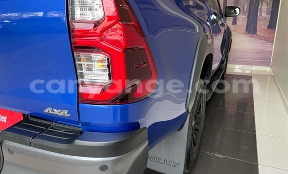 Buy Used Toyota Hilux Blue Car in Karasburg in Karas Buy Used Toyota Hilux Blue Car in Karasburg in Karas