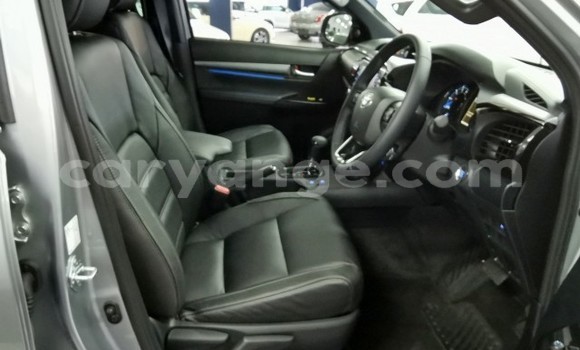 Acheter Occasion Voiture Toyota Hilux Gris à Karasburg, Karas Acheter Occasion Voiture Toyota Hilux Gris à Karasburg, Karas