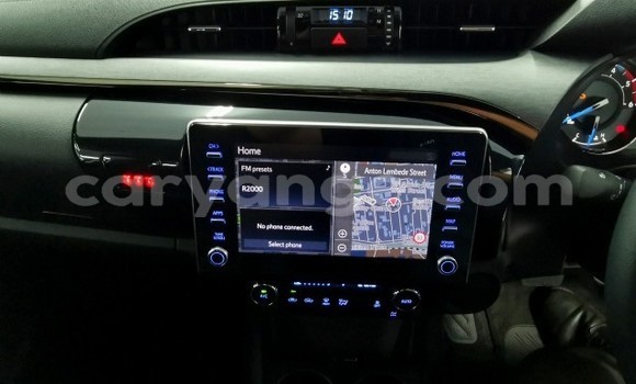 Acheter Occasion Voiture Toyota Hilux Gris à Karasburg, Karas Acheter Occasion Voiture Toyota Hilux Gris à Karasburg, Karas