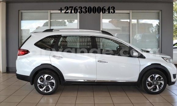 Acheter Occasion Voiture Honda BR-V Blanc à Windhoek, Namibie