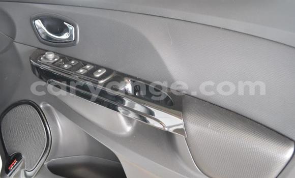 Acheter Occasion Voiture Renault Clio Blanc à Windhoek, Namibie Acheter Occasion Voiture Renault Clio Blanc à Windhoek, Namibie