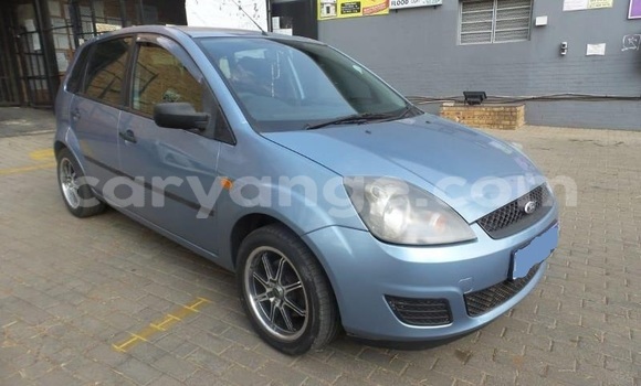 Acheter Occasion Voiture Ford Fiesta Gris à Windhoek, Namibie Acheter Occasion Voiture Ford Fiesta Gris à Windhoek, Namibie