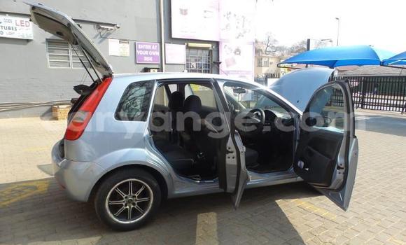 Acheter Occasion Voiture Ford Fiesta Gris à Windhoek, Namibie Acheter Occasion Voiture Ford Fiesta Gris à Windhoek, Namibie
