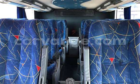 Buy Used Volvo F4 White Truck in Windhoek in Namibia Buy Used Volvo F4 White Truck in Windhoek in Namibia