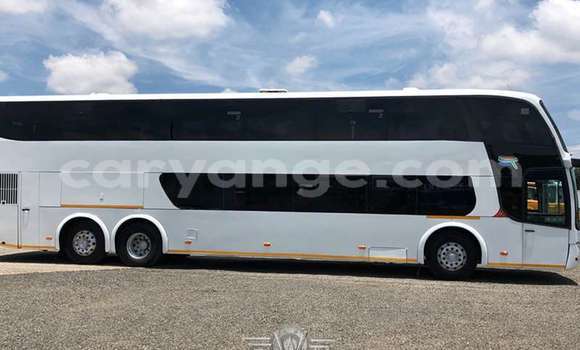 Buy Used Volvo FH10 White Truck in Windhoek in Namibia Buy Used Volvo FH10 White Truck in Windhoek in Namibia