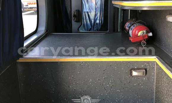 Buy Used Volvo FH10 White Truck in Windhoek in Namibia Buy Used Volvo FH10 White Truck in Windhoek in Namibia