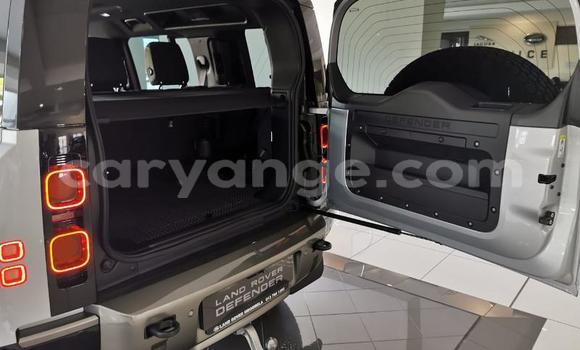 Buy Used Land Rover Defender Silver Car in Grootfontein in Namibia Buy Used Land Rover Defender Silver Car in Grootfontein in Namibia