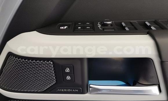 Buy Used Land Rover Defender Silver Car in Grootfontein in Namibia Buy Used Land Rover Defender Silver Car in Grootfontein in Namibia