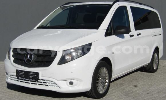 Buy Used Mercedes-Benz Vito White Car in Gobabis in Omaheke