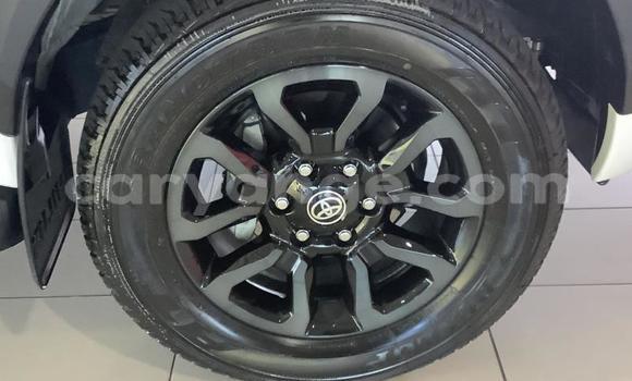 Acheter Occasion Voiture Toyota Hilux Blanc à Karasburg, Karas Acheter Occasion Voiture Toyota Hilux Blanc à Karasburg, Karas