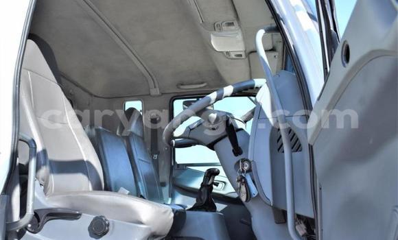 Acheter Occasion Utilitaire Mitsubishi Van Blanc à Windhoek, Namibie Acheter Occasion Utilitaire Mitsubishi Van Blanc à Windhoek, Namibie